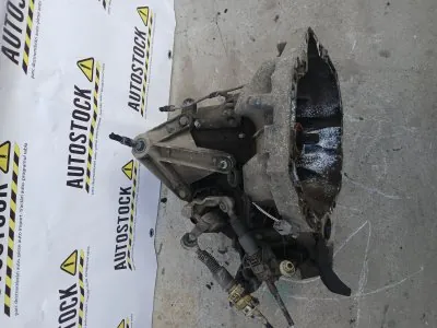 Cutie viteze Dacia Logan 1.5 DCI, Logan 1