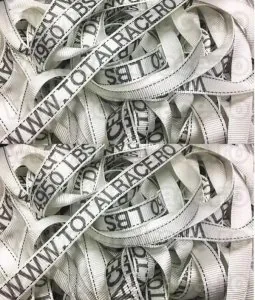 Banda textila, cleme, clicheti strangere