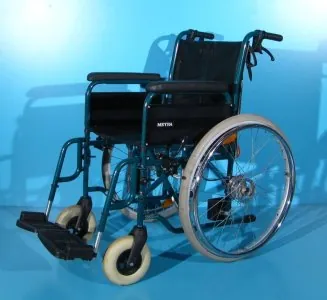 Scaun cu rotile second hand Meyra / latime sezut 43 cm