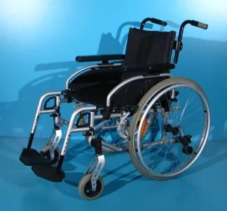 Scaun cu rotile din aluminiu