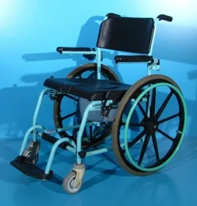 Scaun WC cu rotile din aluminiu