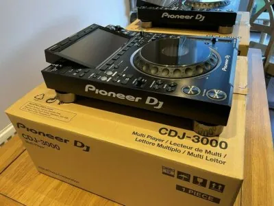 AlphaTheta XDJ-AZ, AlphaTheta OMNIS-DUO, Pioneer DJ OPUS-QUAD, Pioneer DJ XDJ-RX3, Pioneer XDJ-XZ, Pioneer DJ DDJ-FLX10, Pioneer CDJ-3000