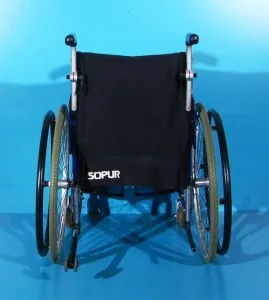 Scaun cu rotile din aluminiu activ  Sopur - latime sezut 42 cm