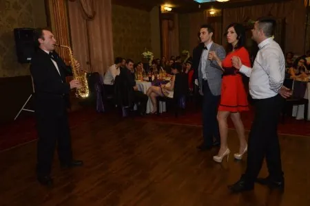 Saxofonist nunti, botezuri, evenimente, cafenele