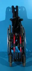 Scaun cu rotile din aluminiu