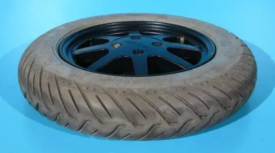 Roata originala cu cauciuc plin Meyra Optimus 1 3.00-10