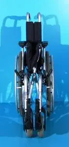 Scaun cu rotile Drive - latime sezut 45 cm