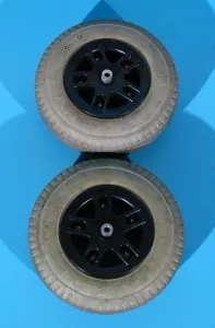 Roata originala cu cauciuc plin 2.80/2.50-4