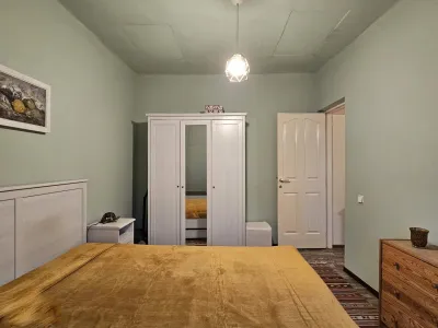 Universitate metrou apt 450 E Contract Anaf