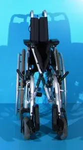 Scaun cu rotile din aluminiu Drive - latime sezut 45 cm