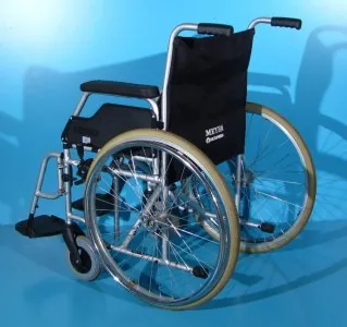 Scaun cu rotile  Meyra - latime sezut 47 cm