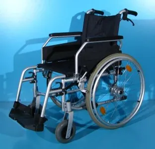 Scaun cu rotile second hand Ibesco MD - latime sezut 45 cm