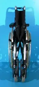 Scaun cu rotile second hand Meyra - latime sezut 43 cm