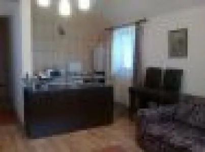 Particular, inchiriez casa de vacanta cu vedere panoramica catre Caraiman, Busteni, 750 euro/luna