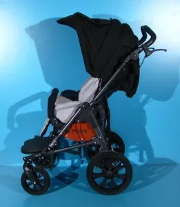 Carucior pentru copii cu dizabilitati