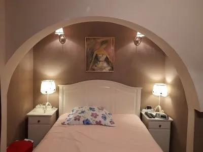 Apartament 2 camere decomandat cu parcare, mobilat complet, Rahova Teiuș, proprietar