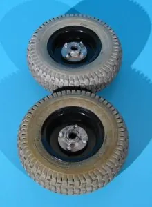 Roata originala cu cauciuc si camera pentru 13x5.00-6