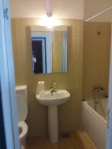 Inchiriez Garsoniera Titan - Rasarit de Soare