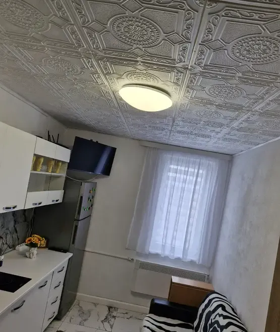 Inchiriez camera zona Milea