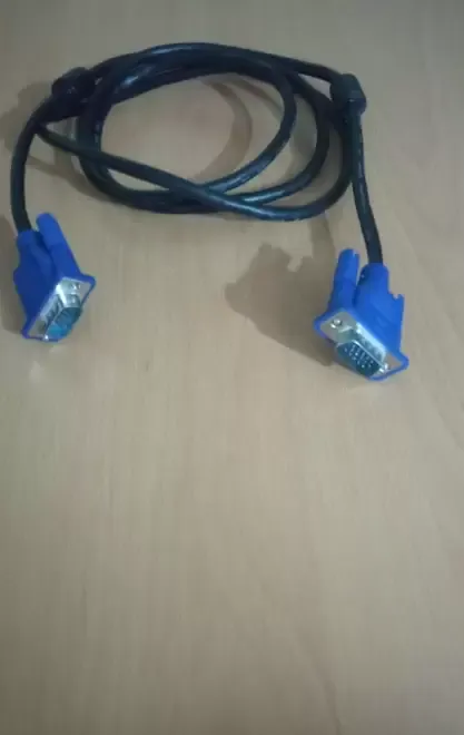 Vand 2 Cabluri VGA 15 pini