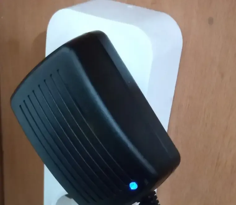 Vand Alimentator 24V 1Amper nou