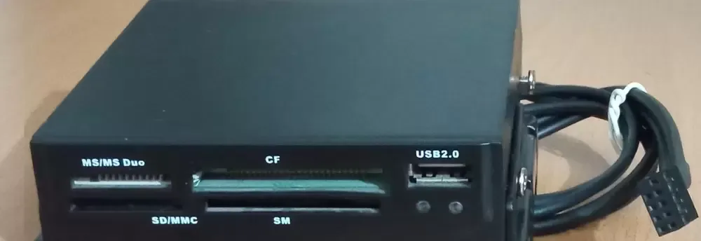 Vand Cititor de Carduri pentru PC Desktop