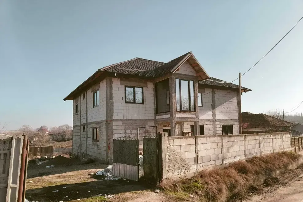 Casa de vanzare la rosu in Plosca Teleorman