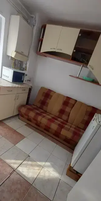 Garsoniera de vanzare