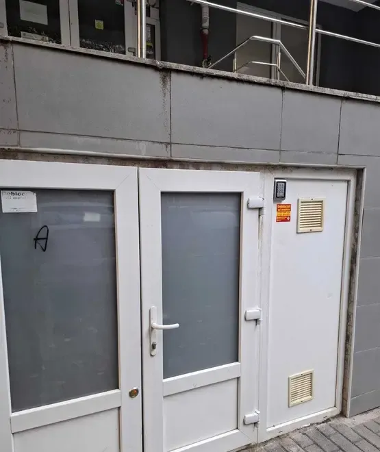 apartament la 2 statii de metrou Eroii Revolutiei