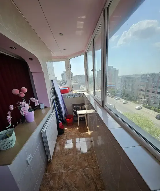 Vand apartament 2 camere