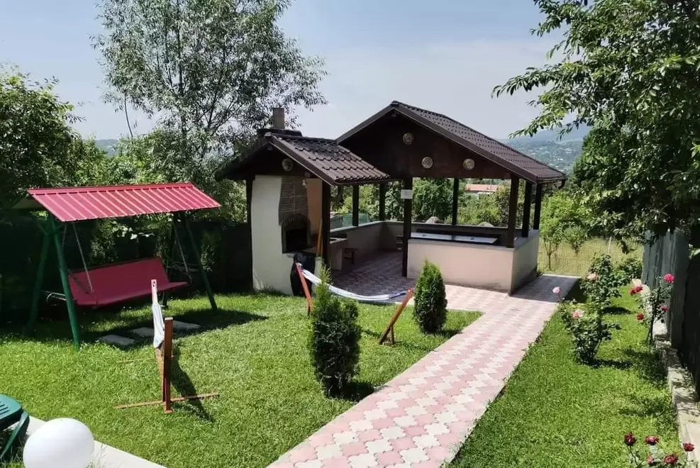 Casa David Comarnic integral