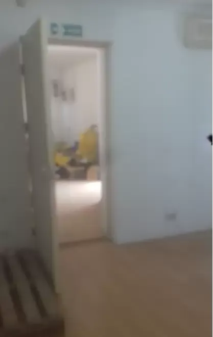 Unirii- Splai casa curte 3 cam pt firme 550 E