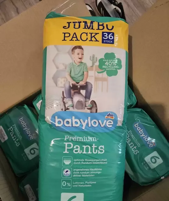 Vand pampers Babylove si Libero Up amp Go