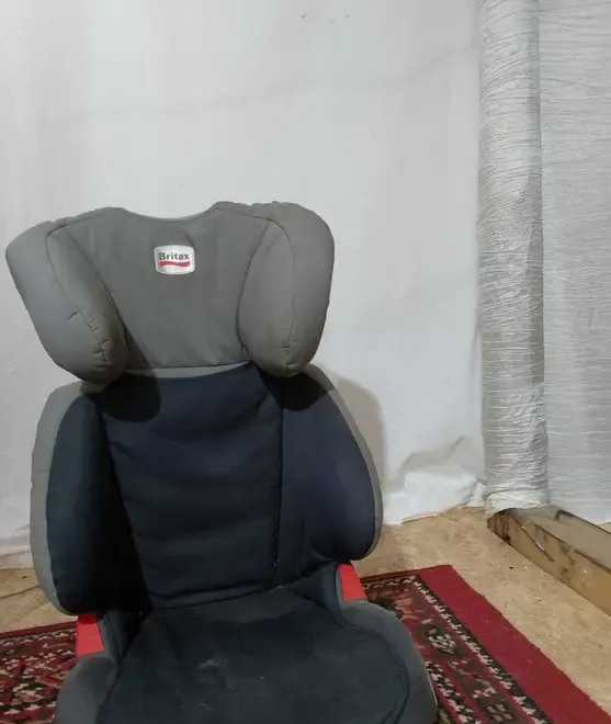 Scaun auto pentru copil akta graco tri logic