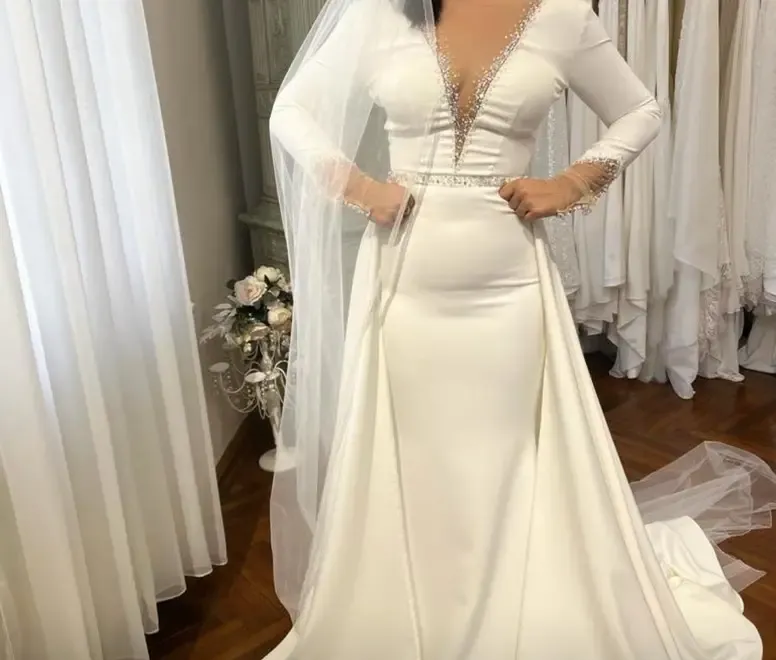 Vand rochie de mireasa ocazie