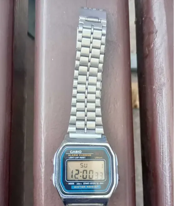 Ceas casio stantat original