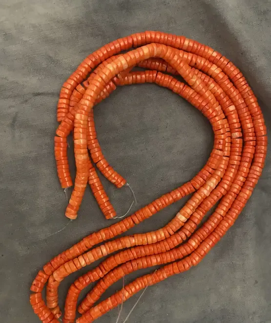 5 siruri de corali pentru coliere