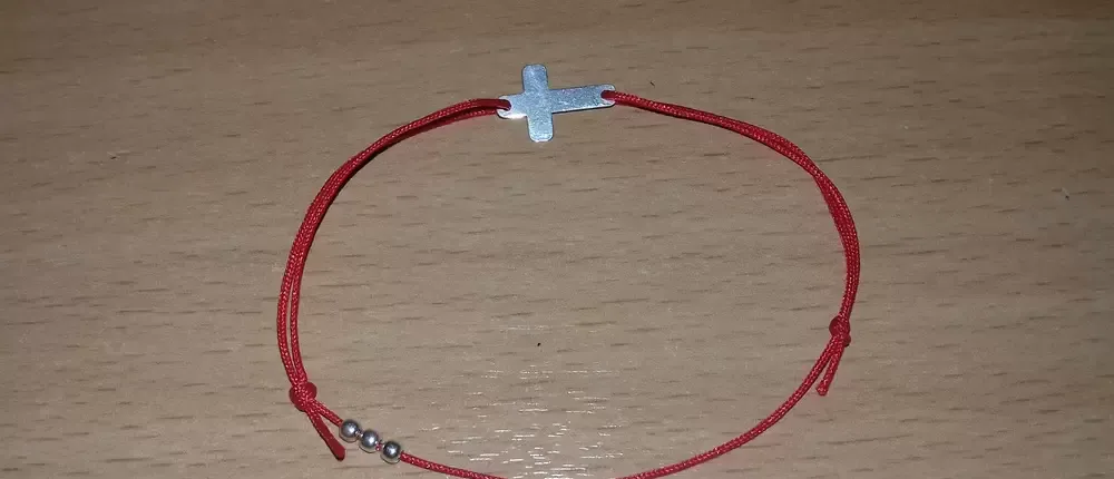 Bratara cu cruciulita si bile argint 925