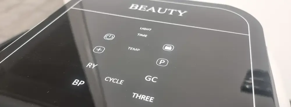 Masca faciala cu LED-uri 7 culori Aparat profesional