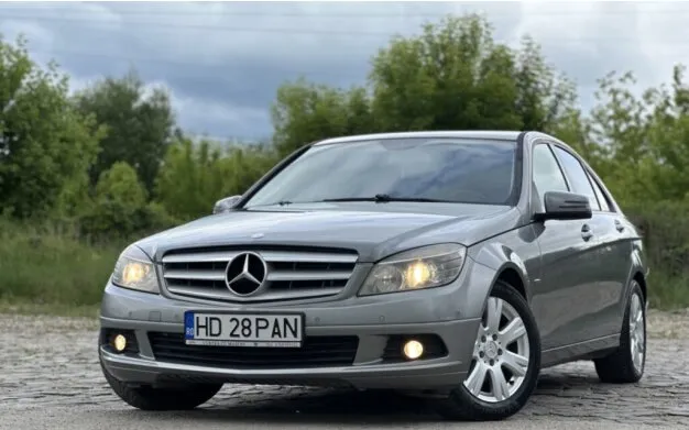 Mercedes-Benz C 200 2011