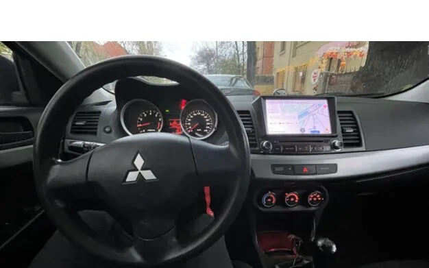 Mitsubishi Lancer 2011