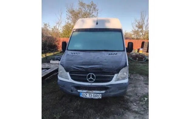 Mercedes-Benz Sprinter 2011