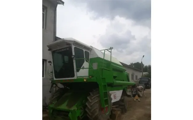 CLAAS Dominator 1996