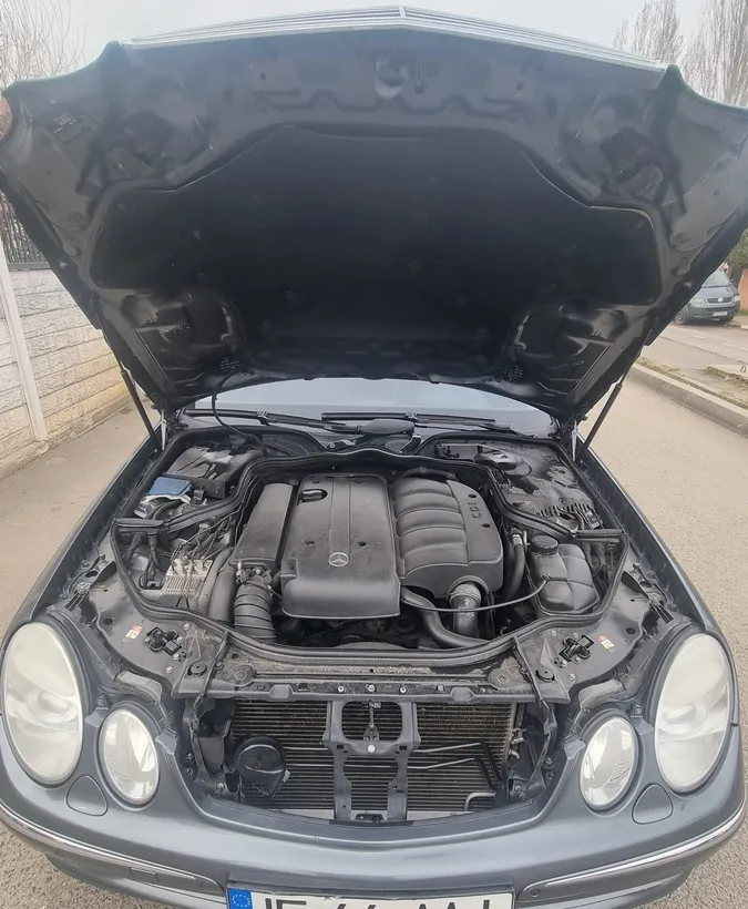 Mercedes Benz E 200