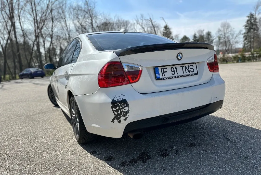 Bmw seria 3 e90 318 i 2 400 eur