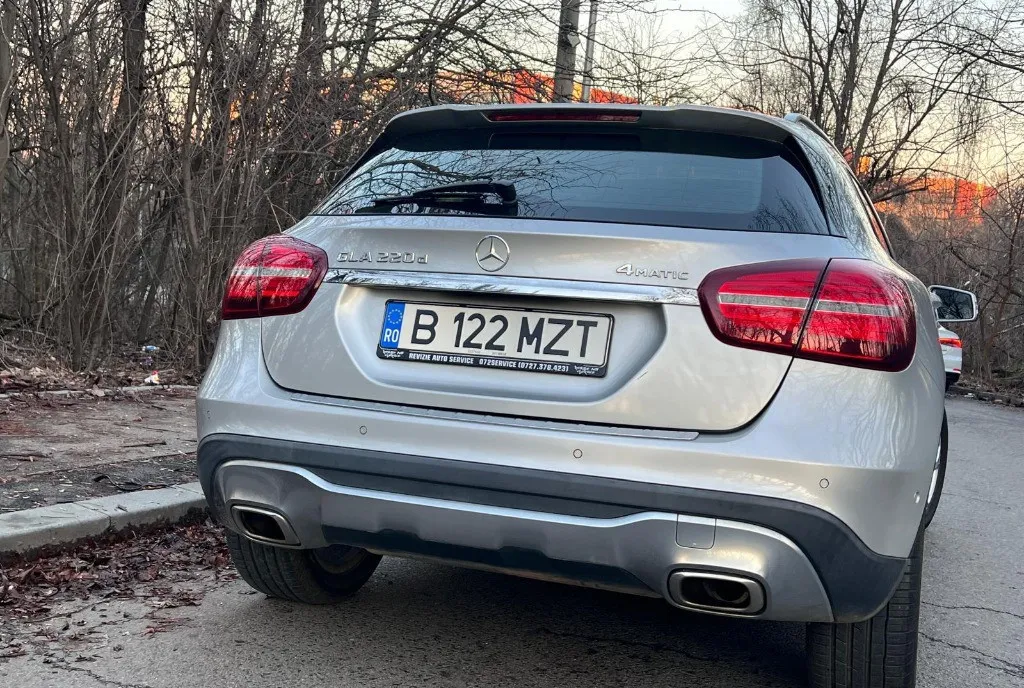 Mercedes GLA 2017 220D 4 MATIC 16 300 eur