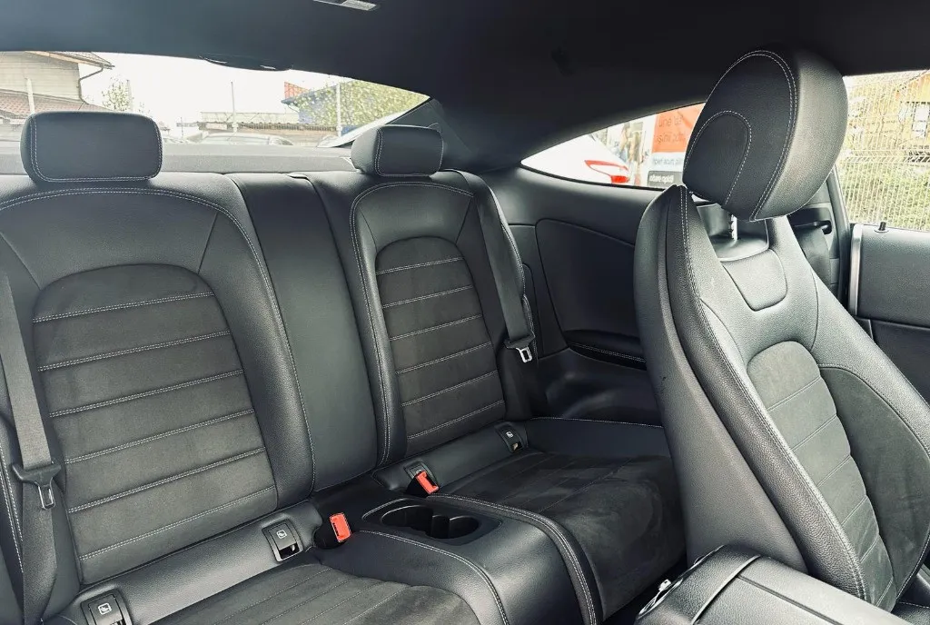 Mercedes-Benz C300 Coupe AMG / 2 0 245 Cp / Fab - 11 2017 29 690 eur