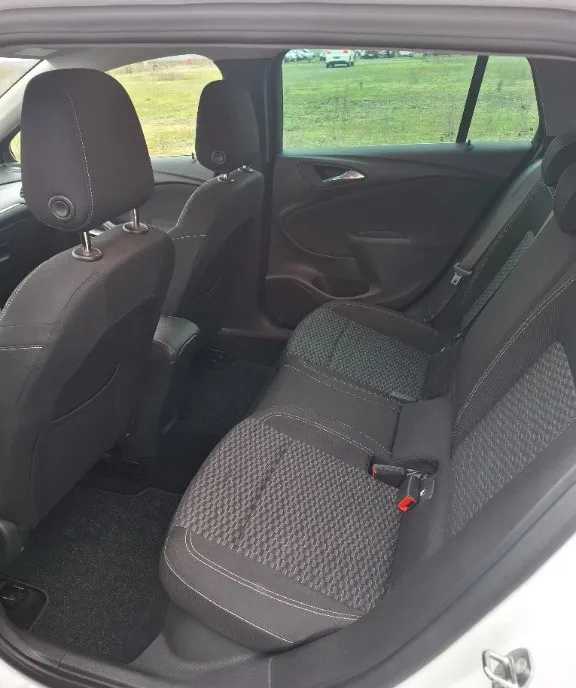 Opel astra 16 dci 6 480 eur