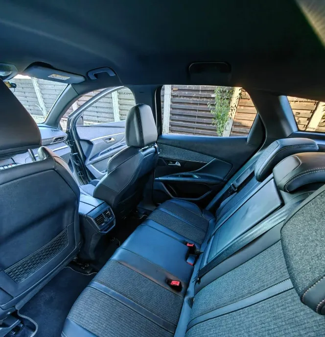 Peugeot 3008 2 0 HDI 13 000 eur