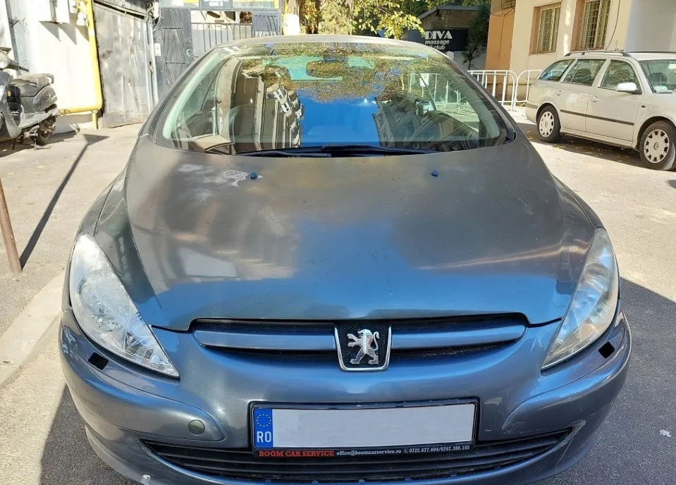 Peugeot 307 cc motor benzina Sport 1 850 eur